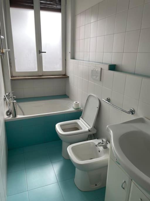 Duomo Walking Distancemodern Flat With Free Wifi Apartment Mailand